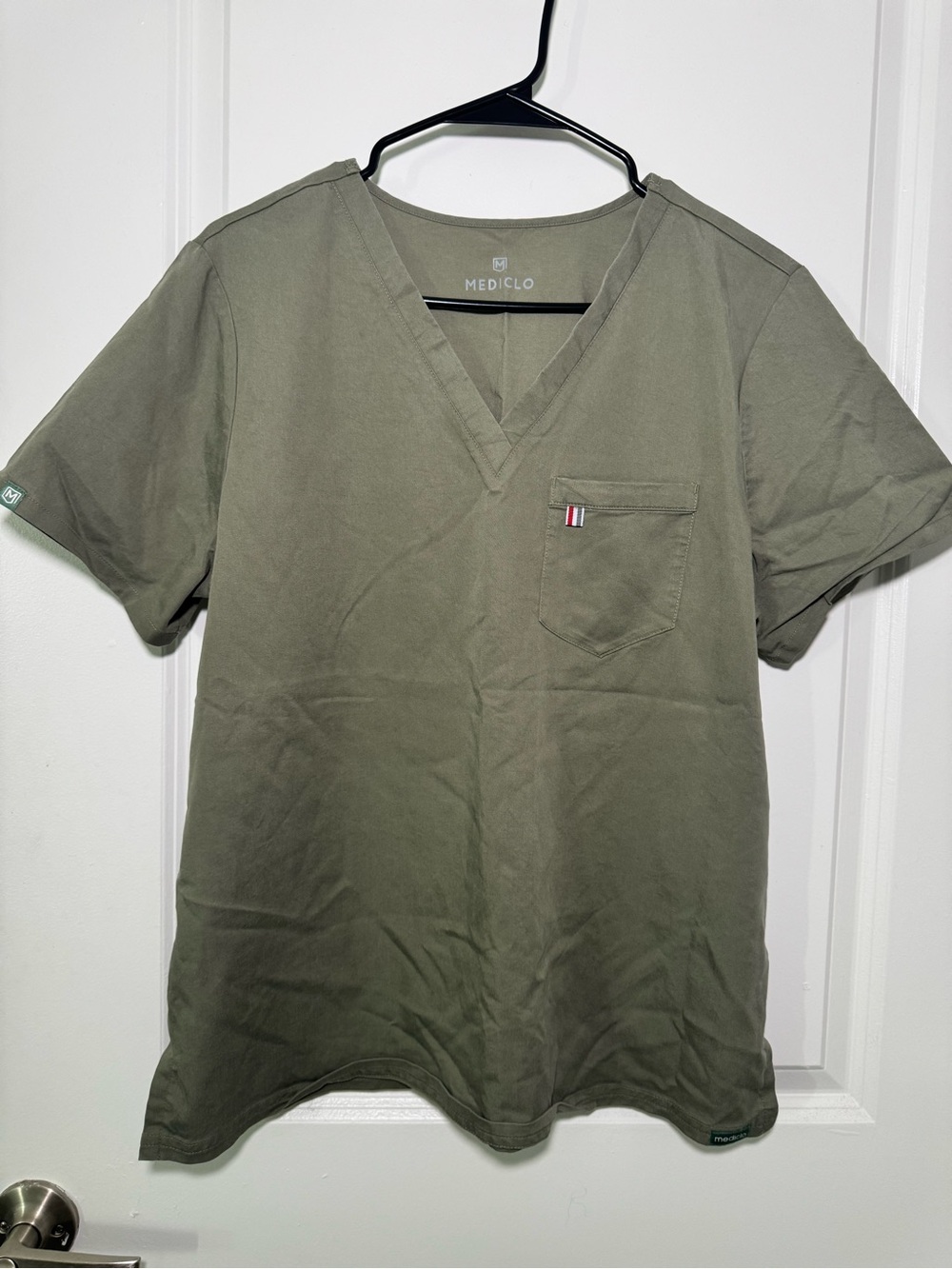 Mediclo Womens Sal Essential Scrub Top Olive (L)